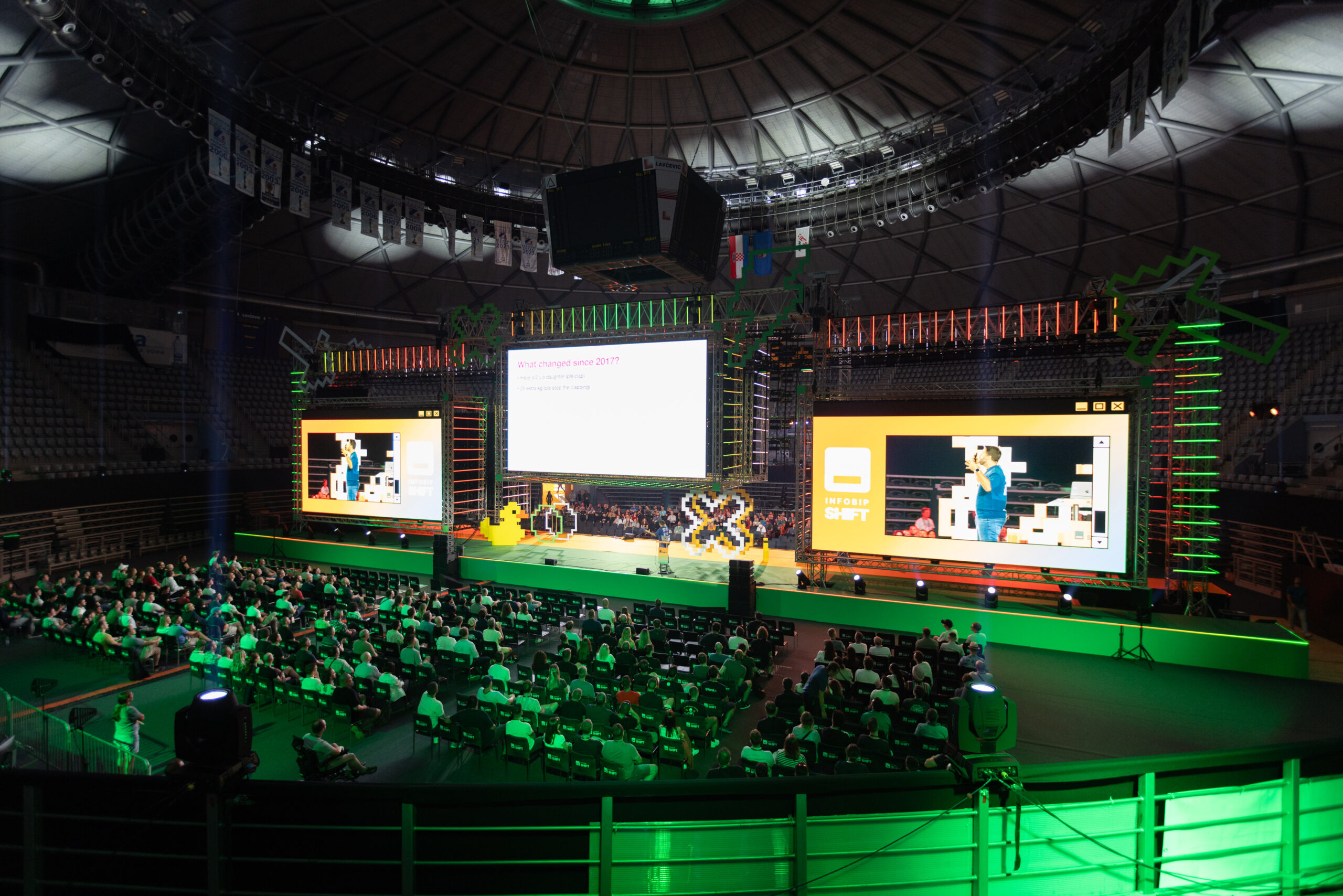 stage design for conference in croatia