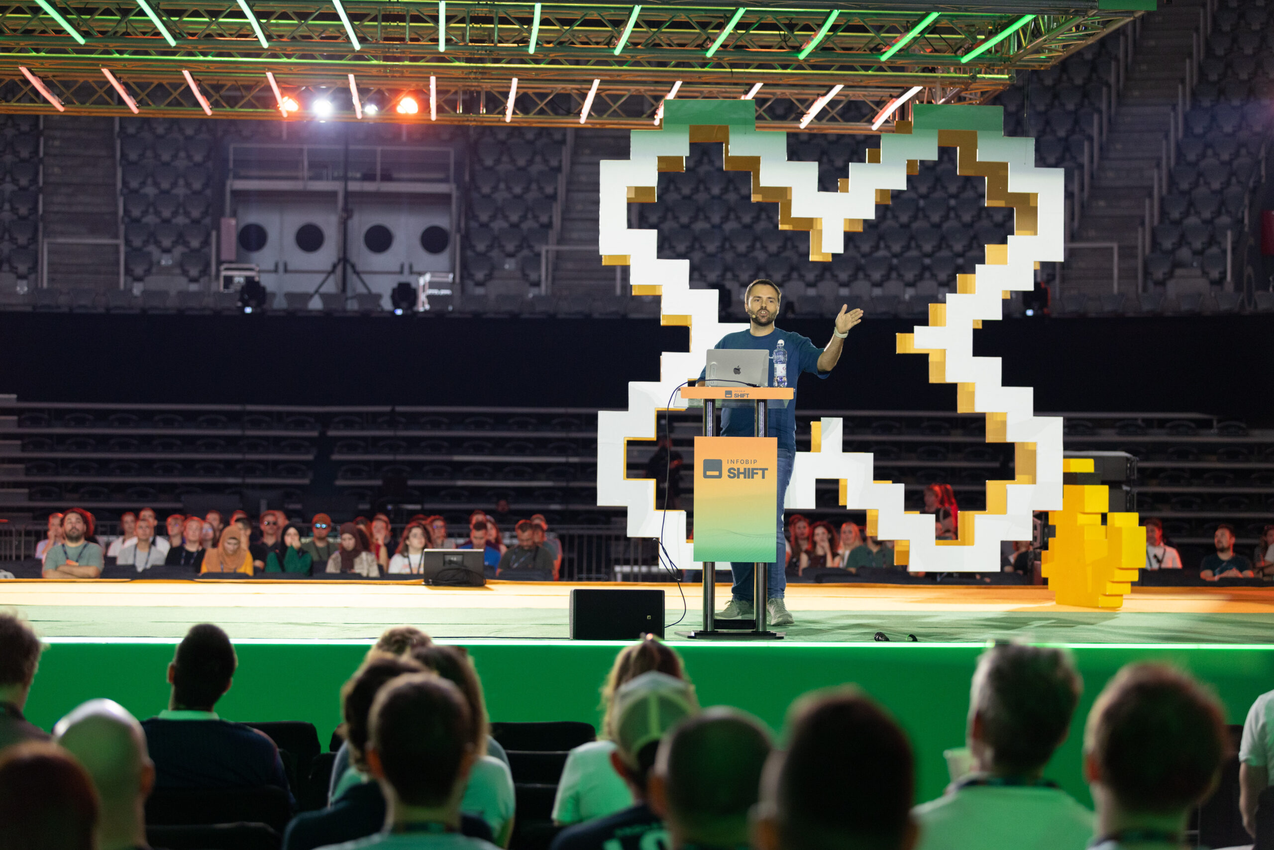 scenografsko rjesenje konferencije