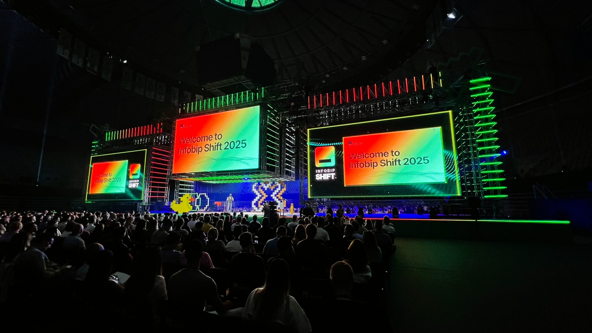 stage and scenography design shift conference