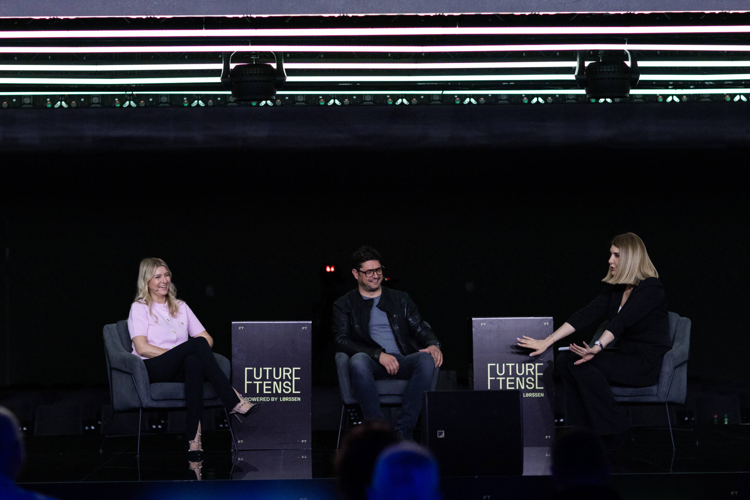 dizajn pozornice za konferenciju